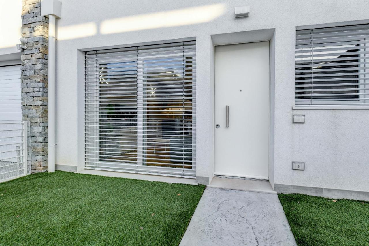 Villette Dolci Luxury Homes Peschiera del Garda Exterior foto